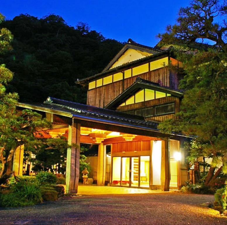 Yutouya Ryokan Toyooka  Exterior photo